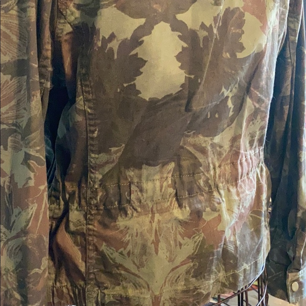 Cute Camo Jacket - Picture 6 of 10